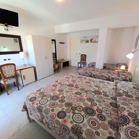 Residence Hotel Villa Mare Portoferraio Esterno foto