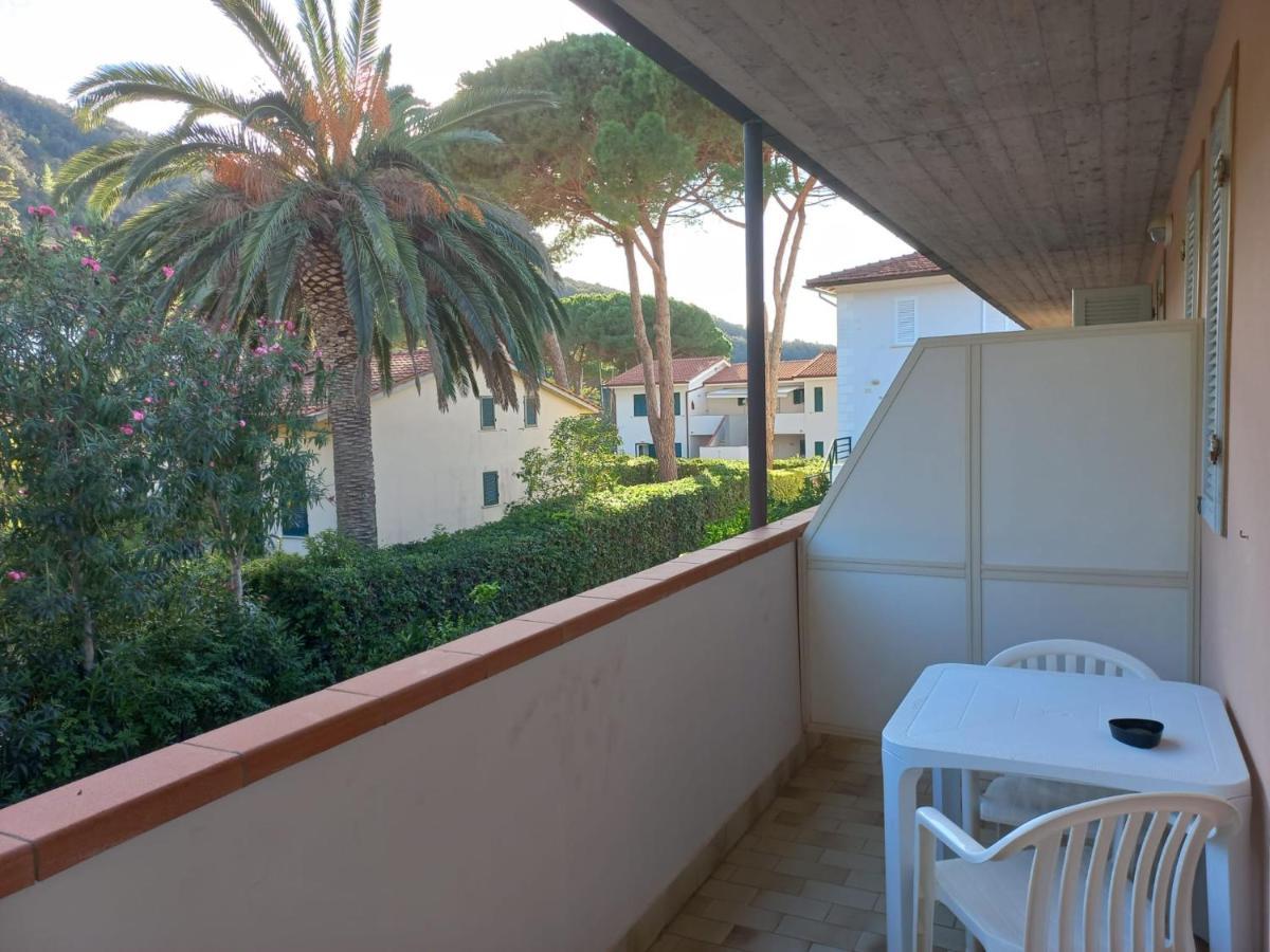 Residence Hotel Villa Mare Portoferraio Esterno foto