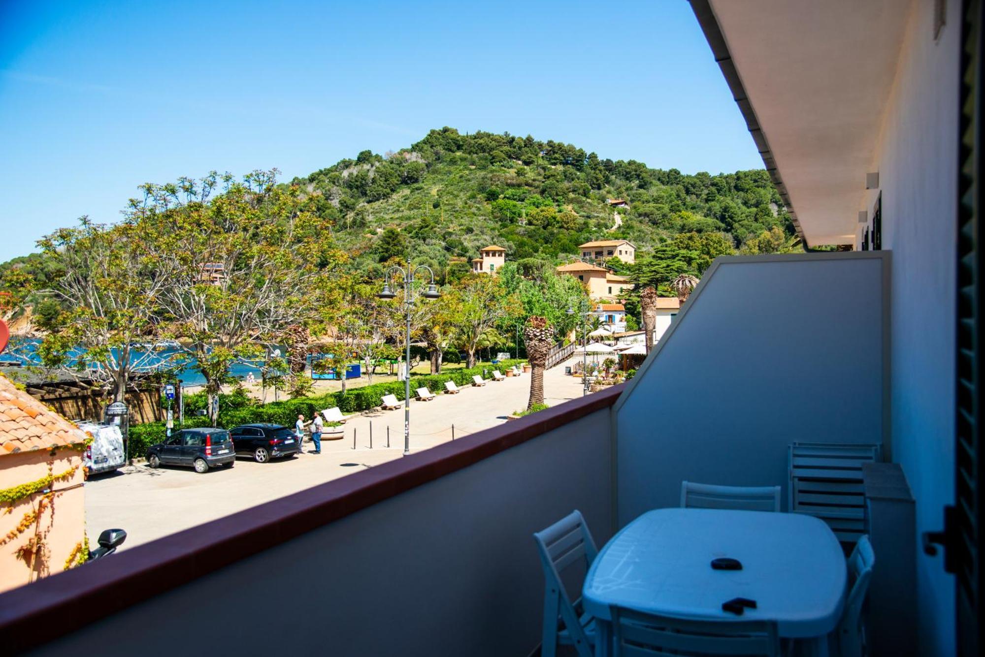 Residence Hotel Villa Mare Portoferraio Esterno foto