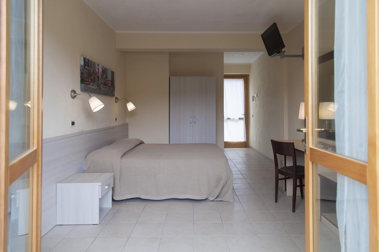 Residence Hotel Villa Mare Portoferraio Esterno foto